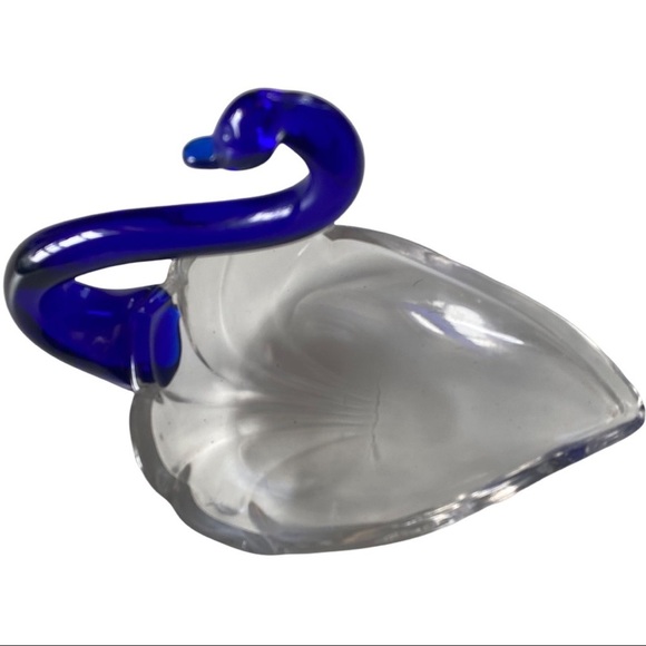 Beautiful Cobalt Blue Glass Swan & Transparent Glass Soap Candy Dish 9” L 5” H - Picture 4 of 7